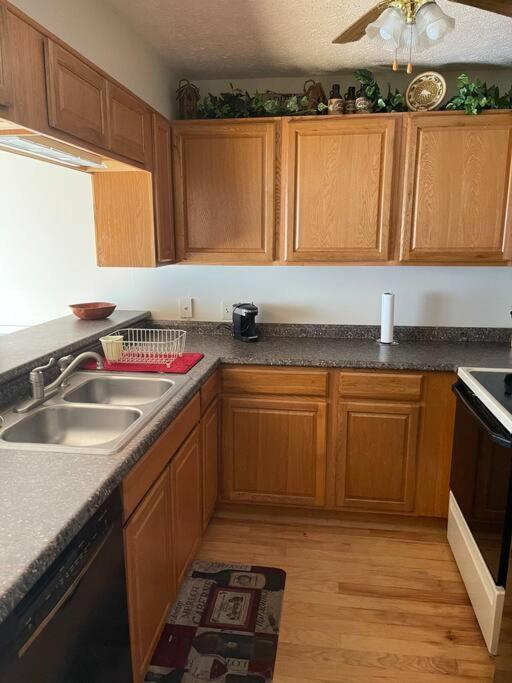 Relaxing Mountain Condo In Gatlinburg With City View ! Zewnętrze zdjęcie